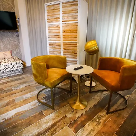 Rosso Cortese Гостевой дом 4*