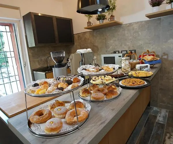 Rosso Cortese Гостевой дом 4*