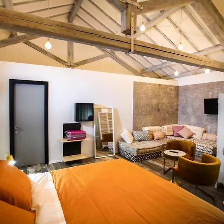 Rosso Cortese Гостевой дом 4*